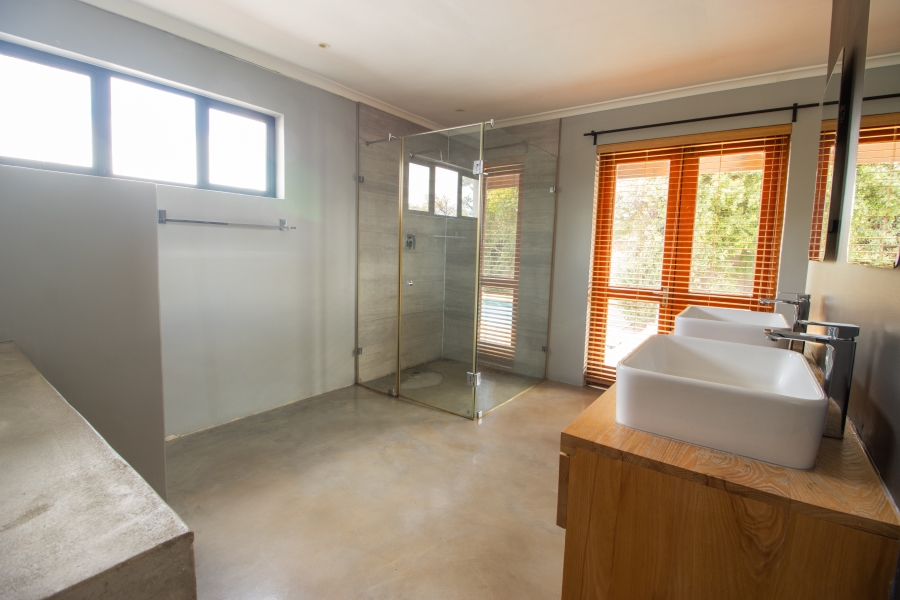 4 Bedroom Property for Sale in De Bron Western Cape